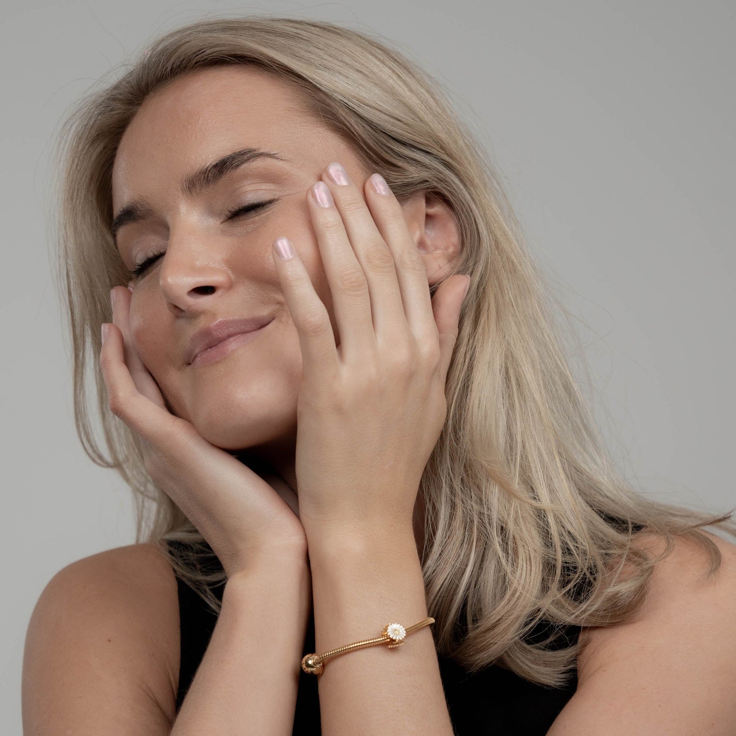 Marguerite Triangle - Charm 4 mm with Bracelet - Gold-Plated Sterling Silver