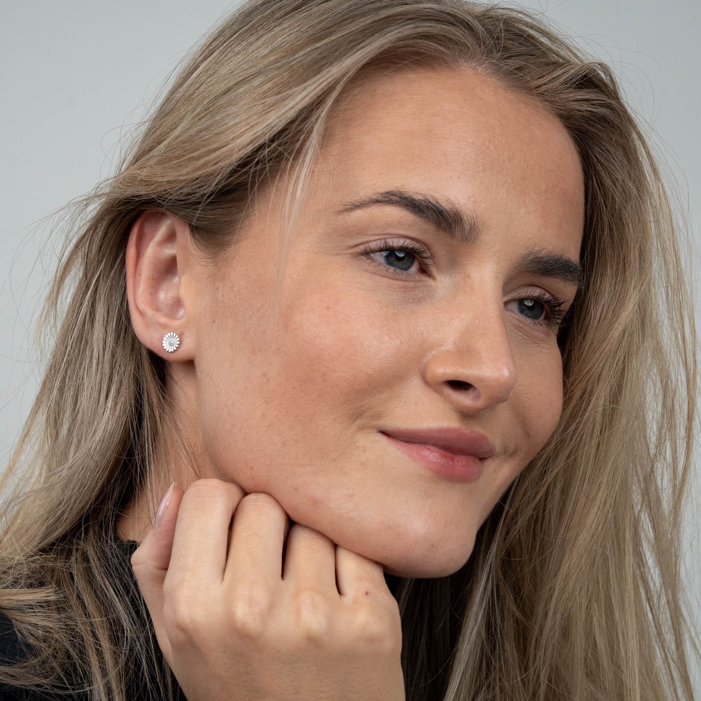 Marguerite 8mm Simple Earring Stud / Single Stud - Sterling Silver