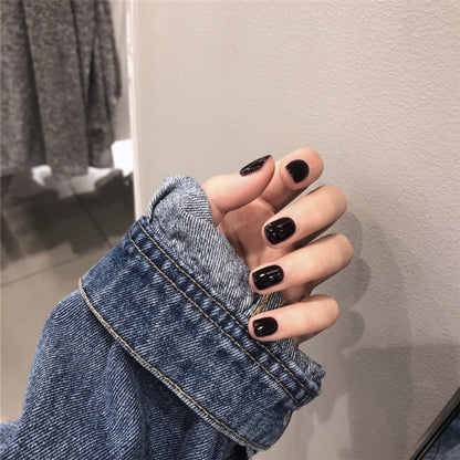 Modische, tragbare künstliche Fingernägel in Blau und Graffiti-Muster