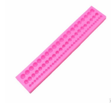 DIY Silikonform für süße Perlenketten 