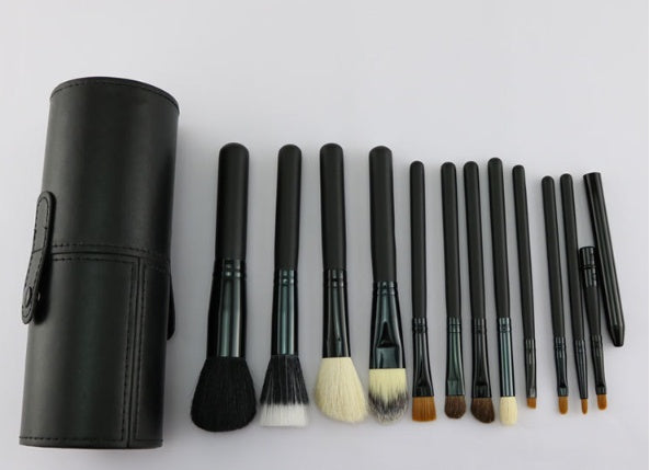 Niya Supply 12-teiliges Make-up-Set: Zylinderbürsten-Set, PU-Aufbewahrungstube, Make-up-Pinsel, Haarbürste, Augenbrauenstift