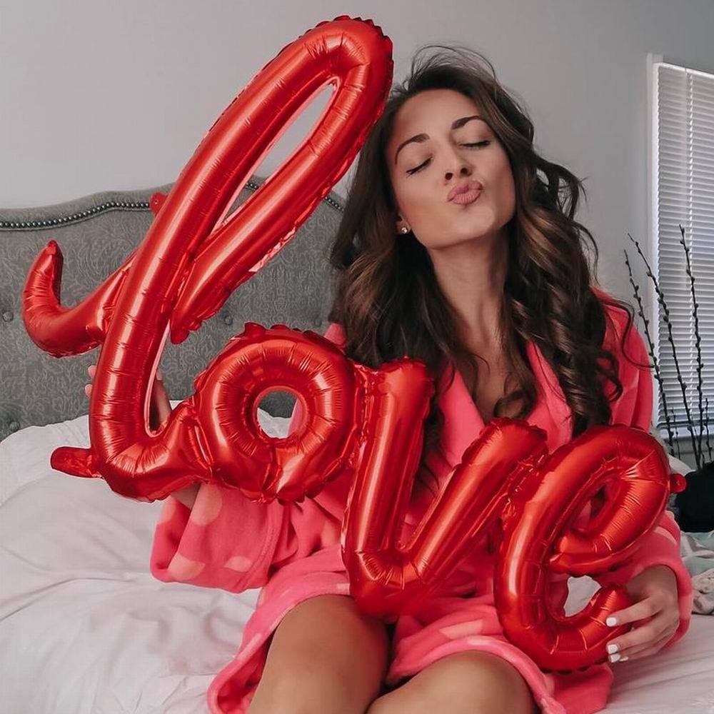 43-inch One-piece Love Balloon Aluminum Film Letter Balloon