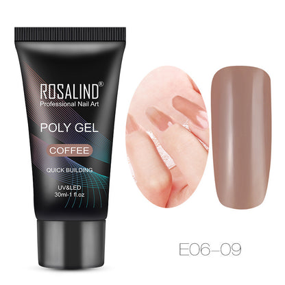 Kristallnagelmodell Nagelverlängerung