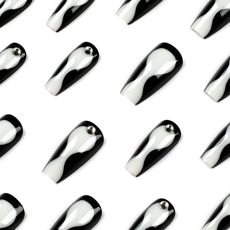 Tragbarer Maniküre-Nagelaufsatz mit schwarzem Strassstein