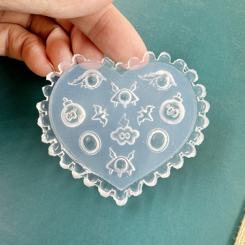 Silikon-Manikürform mit Blumenmotiv (nicht weißlich)