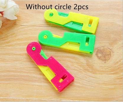 Neuestes automatisches Nadeleinfädler-System für ältere Menschen