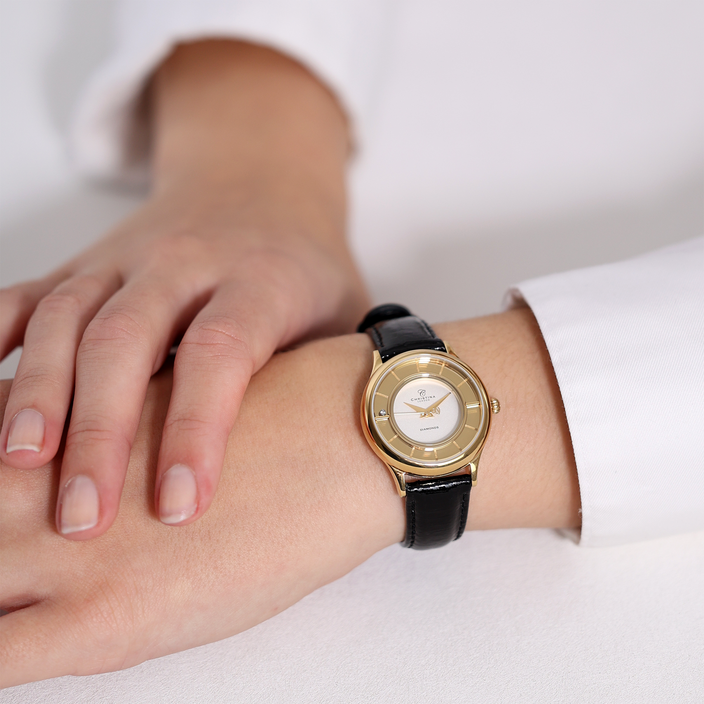 Collect dameWatch - CHRISTINA