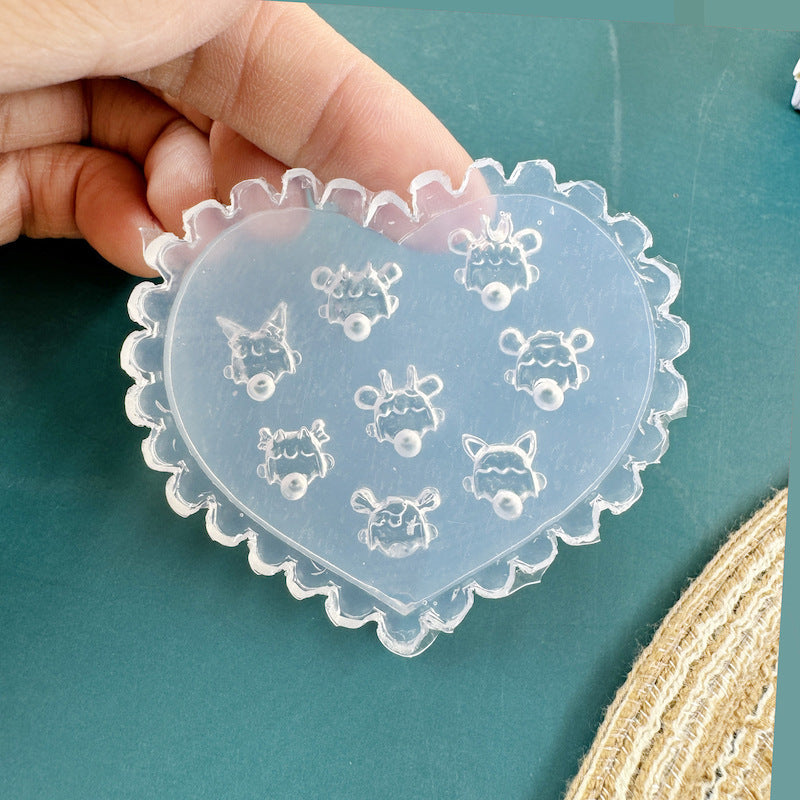 Silikon-Manikürform mit Blumenmotiv (nicht weißlich)