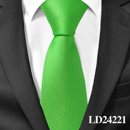 Klassisches, schlichtes Krawatten-Set aus Polyester mit Nadelstreifen, 6 cm breit, einfarbig, aus Leinen und Baumwolle, inklusive Krawattennadel und Verschluss. Dieses Set ist ein modisches Accessoire für Herrenbekleidung.