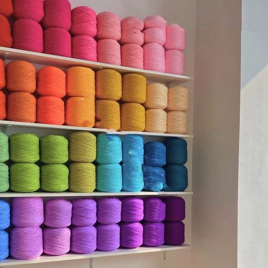 Knäuel für Teppichstickerei