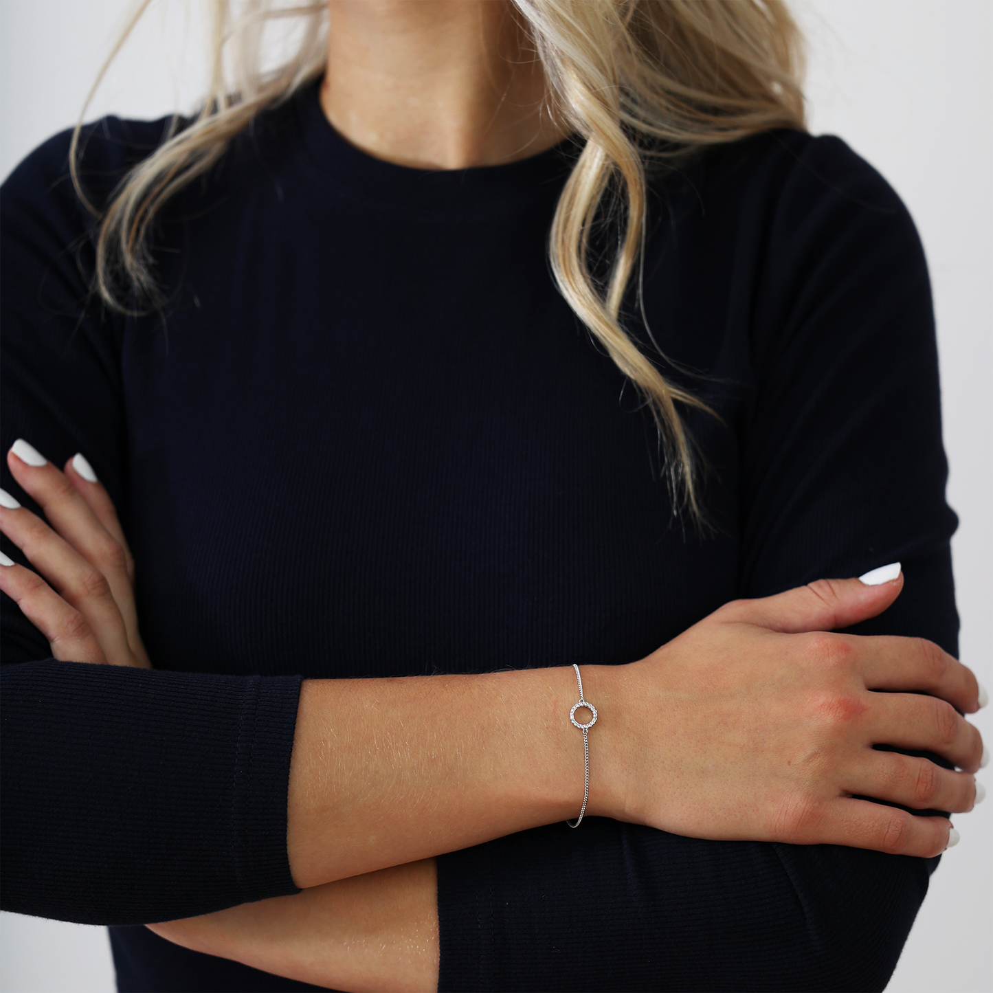 Sparkling Circle Bracelet - CHRISTINA