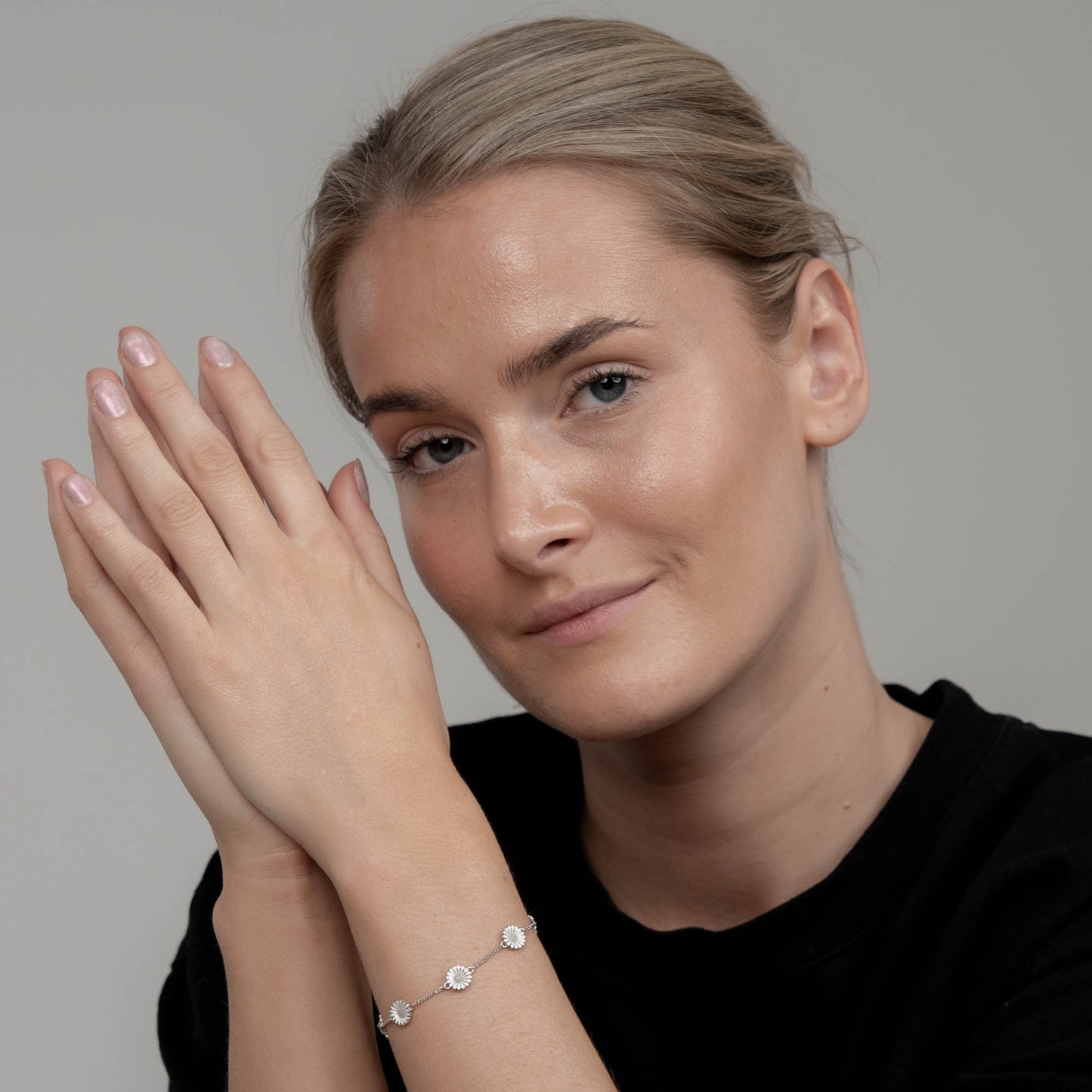 Marguerites Bracelet - Sterling Silver