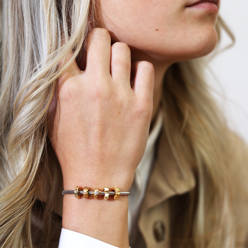 Enamel Hearts Stopper Charms with sølvBracelet - CHRISTINA