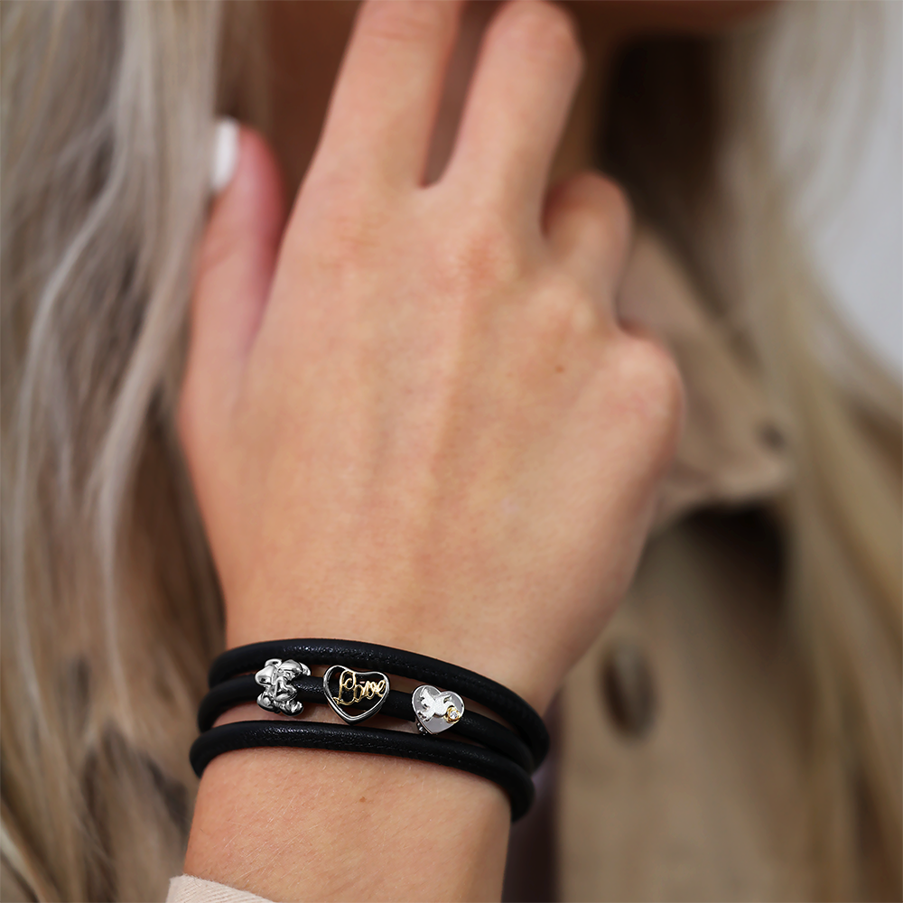 Hearts & Love Charms with sølvBracelet - CHRISTINA