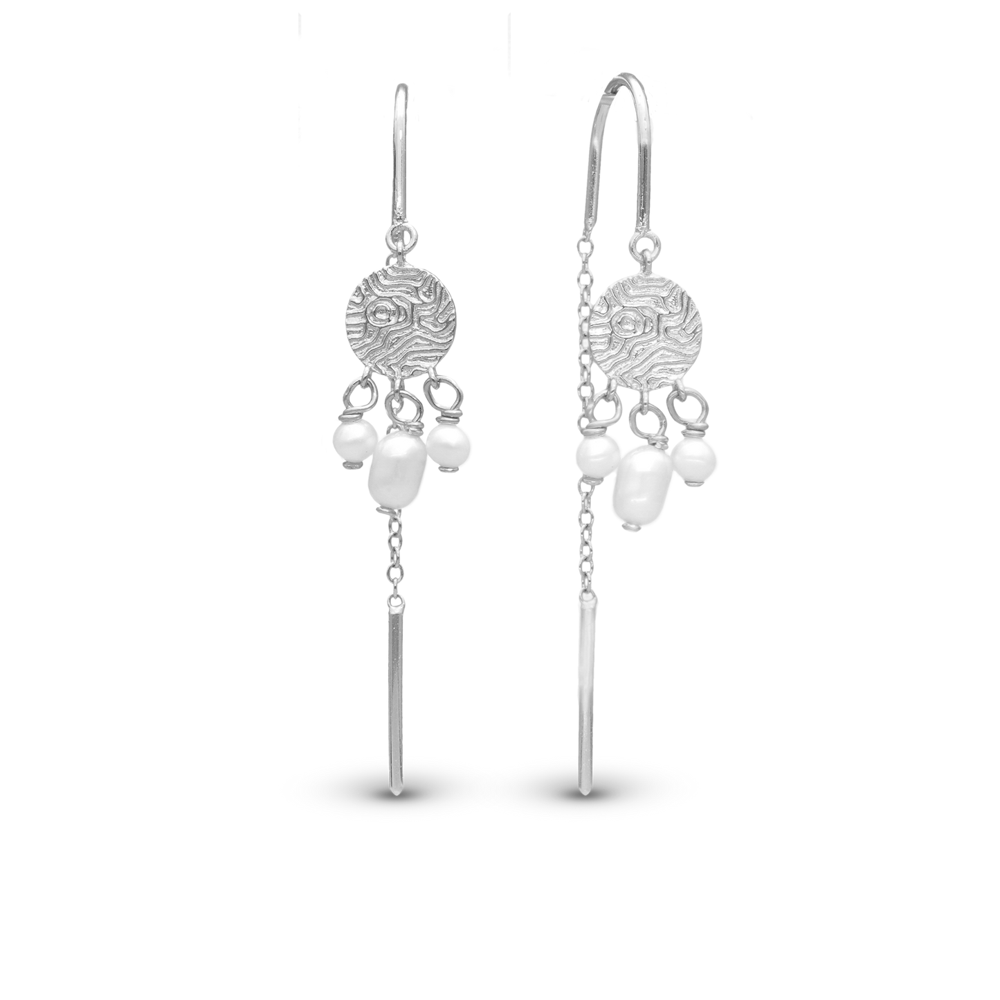 Long Dazzling Imprint Dangle Earring - Polished Sterling Silver with 6 white Ferskvandsperler