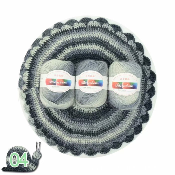 Regenbogenknäuel aus Garn