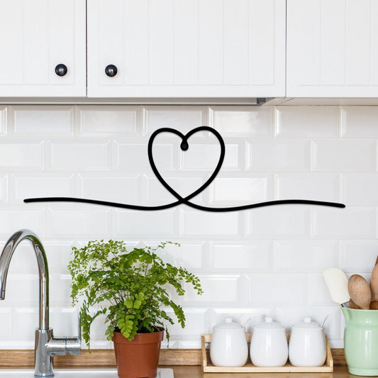 Wanddekorationen in Herzform aus Metall