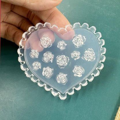 Silikon-Manikürform mit Blumenmotiv (nicht weißlich)