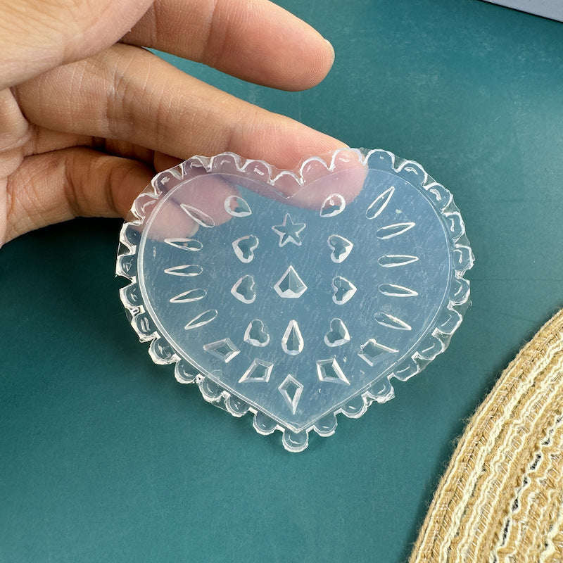 Silikon-Manikürform mit Blumenmotiv (nicht weißlich)