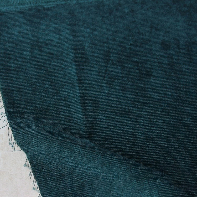 Modische Kleidung Hosenanzug mit Punkten aus Cord