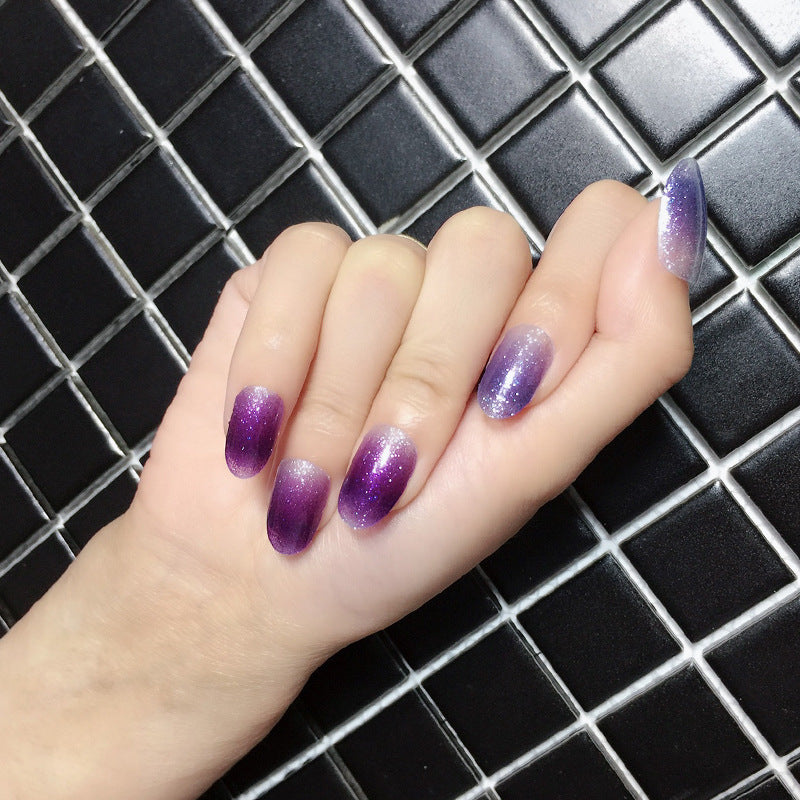 Nagelsticker mit Zwiebelpuder-Farbverlauf für Internetstars