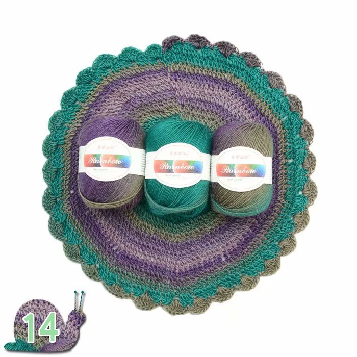 Regenbogenknäuel aus Garn