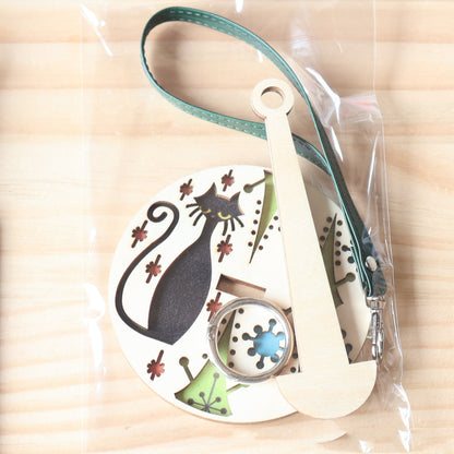 Tragbarer Garnhalter fürs Handgelenk, handgefertigt aus Holz