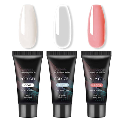 Kristallnagelmodell Nagelverlängerung