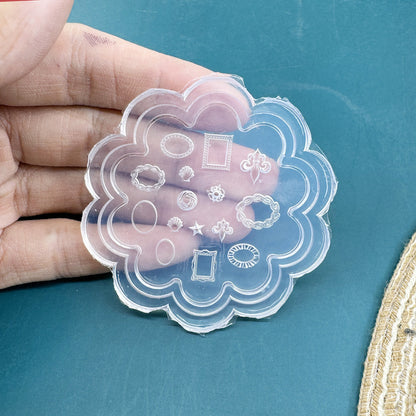 Silikon-Manikürform mit Blumenmotiv (nicht weißlich)