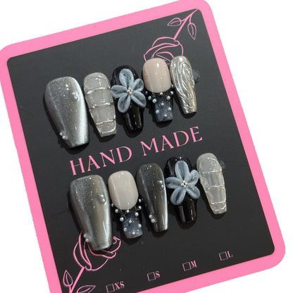 Hochwertige, 3D-geschnitzte, robuste, handgefertigte Rüstung im Katzenaugen-Design