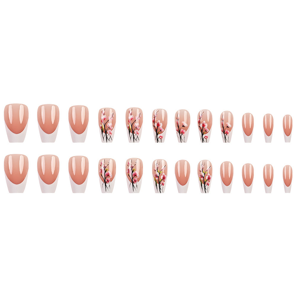 Nagelspitzen im Pflaumenblüten-Stil, schlichter weißer Rand, French Wear Armor