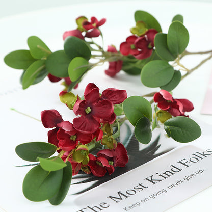 Hotel- und Heimdekoration mit künstlichen Blumen für Hochzeiten