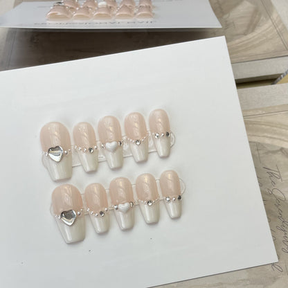 Wearing Armor Temperament Love Diamond