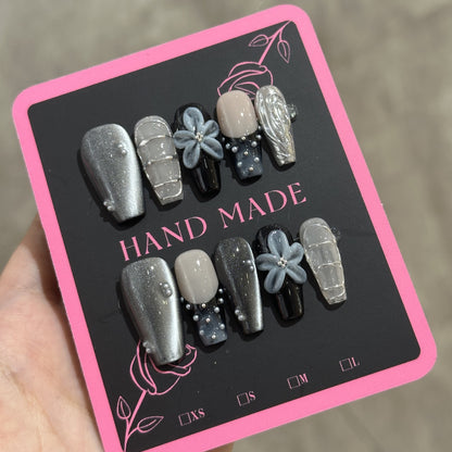 Hochwertige, 3D-geschnitzte, robuste, handgefertigte Rüstung im Katzenaugen-Design