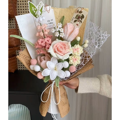 Handgewebter Garnstrauß für Fertigprodukte